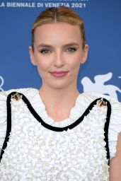 Jodie Comer - "The Last Duel" Photocall at the 78th Venice International Film Festival