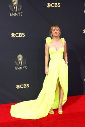Kaley Cuoco - Emmy Awards 2021