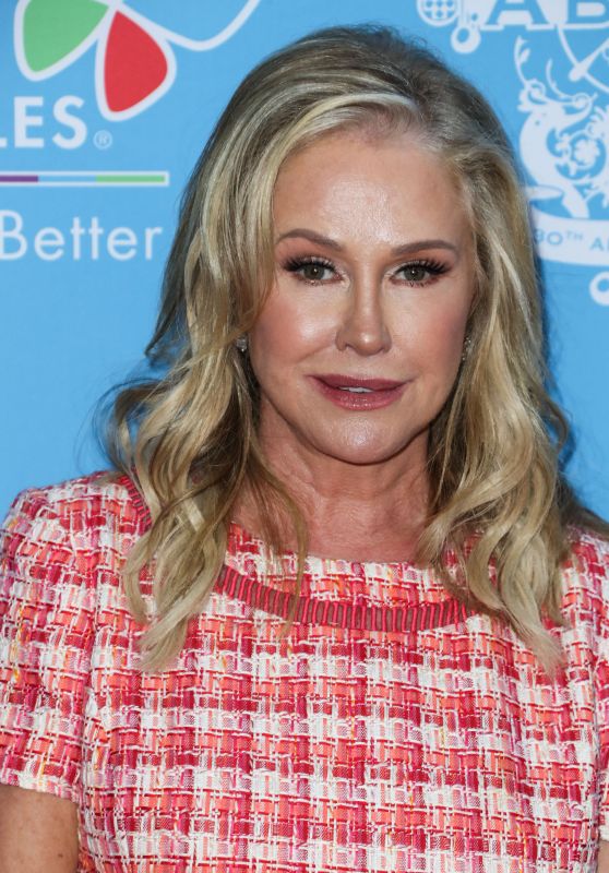 Kathy Hilton – 16th Annual Toy Drive For Children’s Hospital Los Angeles 09/21/2021