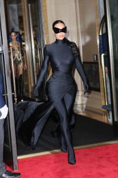 Kim Kardashian - Returns to Her Hotel in New York 09/13/2021