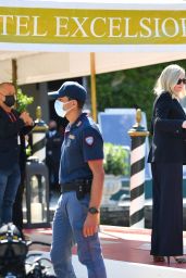 Kirsten Dunst – Arriving at Hotel Excelsior in Venice 09/02/2021
