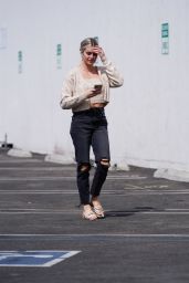 Lindsay Arnold - DWTS Rehearsal Studio in Hollywood 09/08/2021