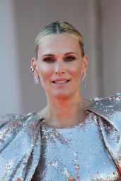 Molly Sims - "The Power Of The Dog" Premiere at the 78th Venice Film Festival 09/02/2021