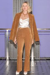 Naomi Watts - Kick-off New York Fashion Week at the Empire State Building 09/09/2021