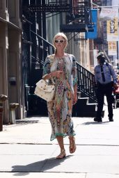 Nicky Hilton in a Colorful Summery Dress - Shopping in Manhattan’s Soho Area 09/06/2021