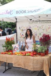 Padma Lakshmi - Book Signing for her book Tomatoes for Neela at the Union Square Greenmarket 09/03/2021