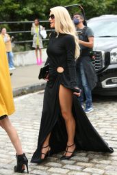 Paris Hilton – Monse Fashion Show at NYFW 09/09/2021