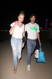 Rebecca Romijn - Out in Malibu 09/05/2021