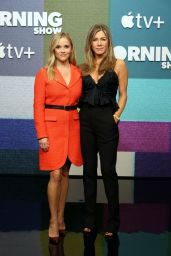 Reese Witherspoon and Jennifer Aniston - "The Morning Show" Season Two Special Premiere Photocall in LA