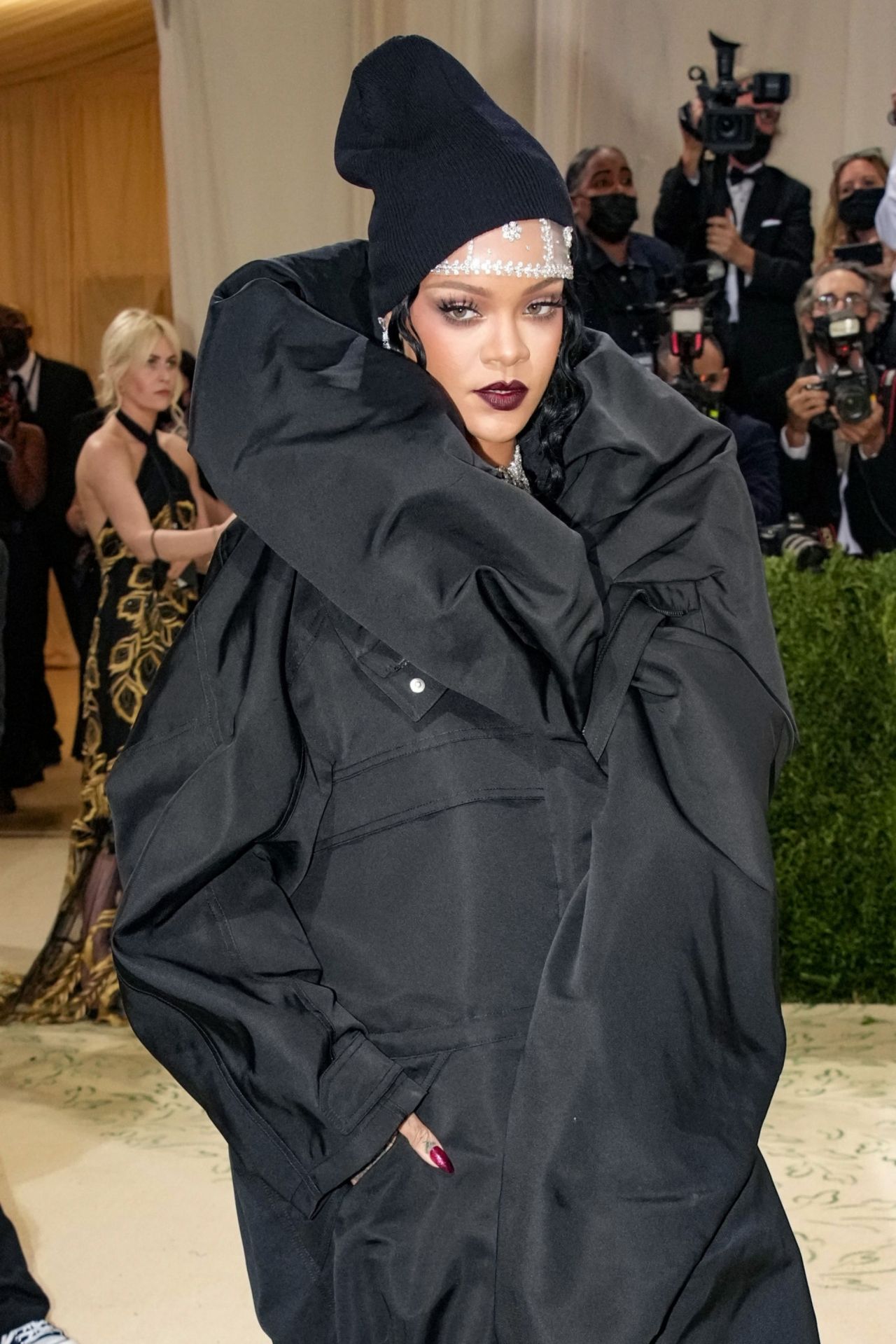 Rihanna – 2021 Met Gala • CelebMafia