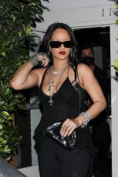 Rihanna at Giorgio Baldi Restaurant in Santa Monica 09/21/2021