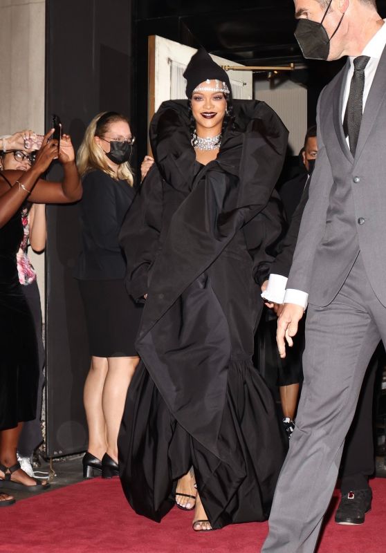 Rihanna - Head Out to the 2021 MET Gala in New York 09/13/2021