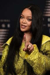 Rihanna – Savage x Fenty Show Vol. 3 in LA 09/22/2021