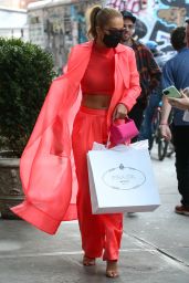 Rita Ora - Shopping in New York 09/10/2021