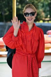 Sarah Gadon - Arrives at the 78th Venice International Film Festival 09/05/2021