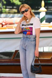 Sarah Gadon Street Style - Venice 09/06/2021