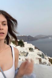 Alexandra Daddario 10/20/2021