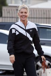 Amanda Kloots - Arriving for Practice at DWTS Rehearsal studio in LA 10/10/2021