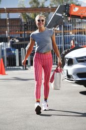 Amanda Kloots at DWTS TV Show Rehearsals in LA 10/13/2021 • CelebMafia