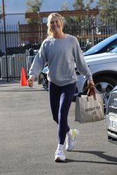 Amanda Kloots at the DWTS Studio in Los Angeles 10/26/2021