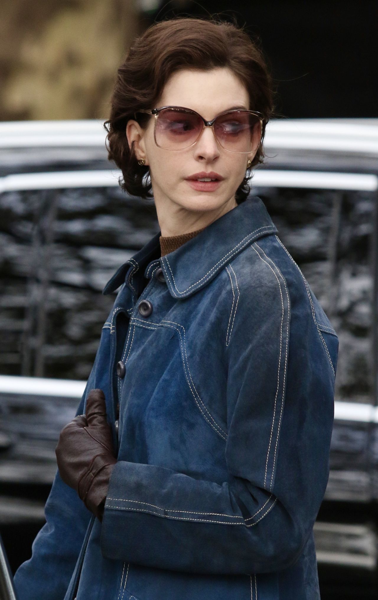 Anne Hathaway - Filming 