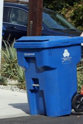 Ariel Winter - Putting Out Her Recycled Trash Can in LA 10/05/2021