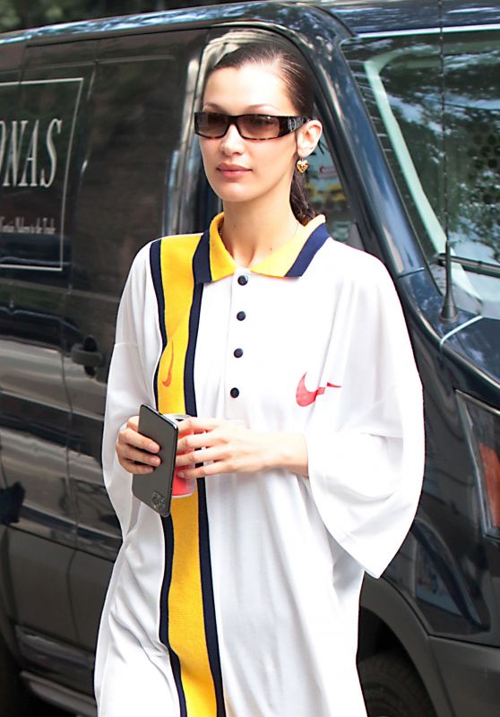 Bella Hadid in a Nike Fit - New York 10/08/2021