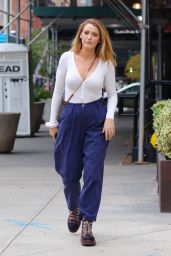 Blake Lively - Running Errands in NYC 10/13/2021