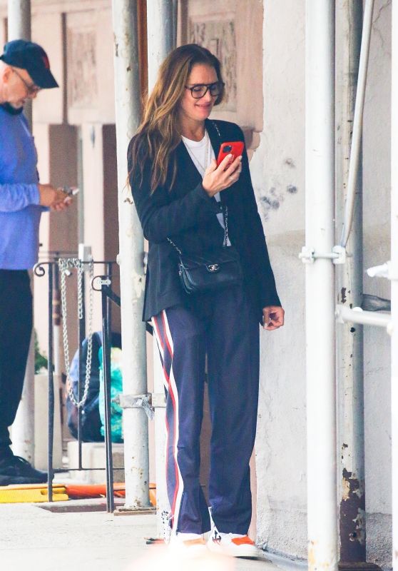 Brooke Shields - Out in New York 10/13/2021