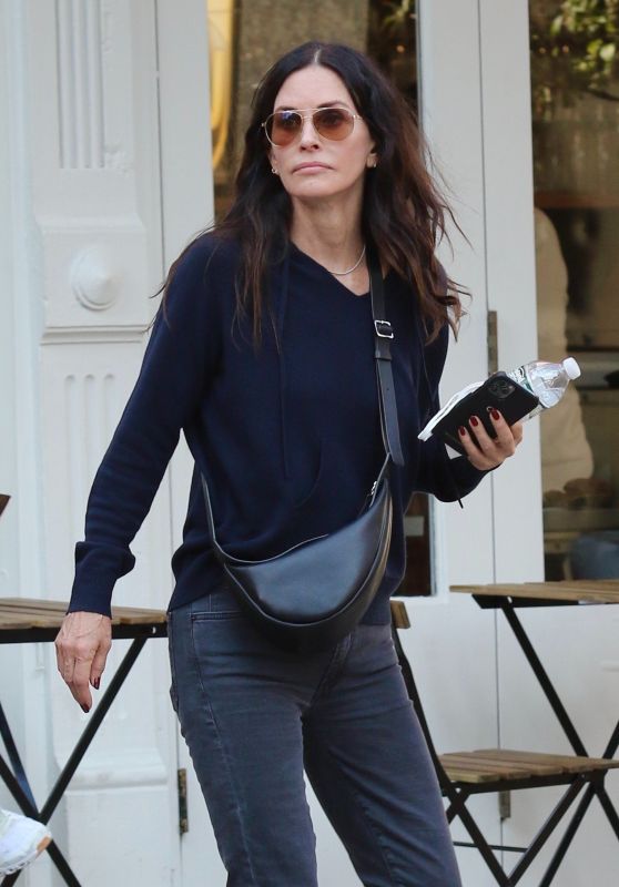 Courteney Cox - Out in New York City 10/14/2021
