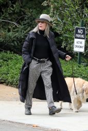 Diane Keaton - Out in Brentwood 10/23/2021