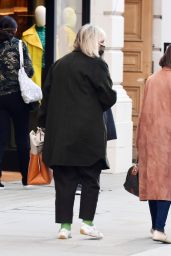 Emilia Clarke - Shopping in London 10/11/2021