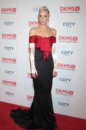 Jaime King – DKMS 30th Anniversary Gala in NY 10/28/2021