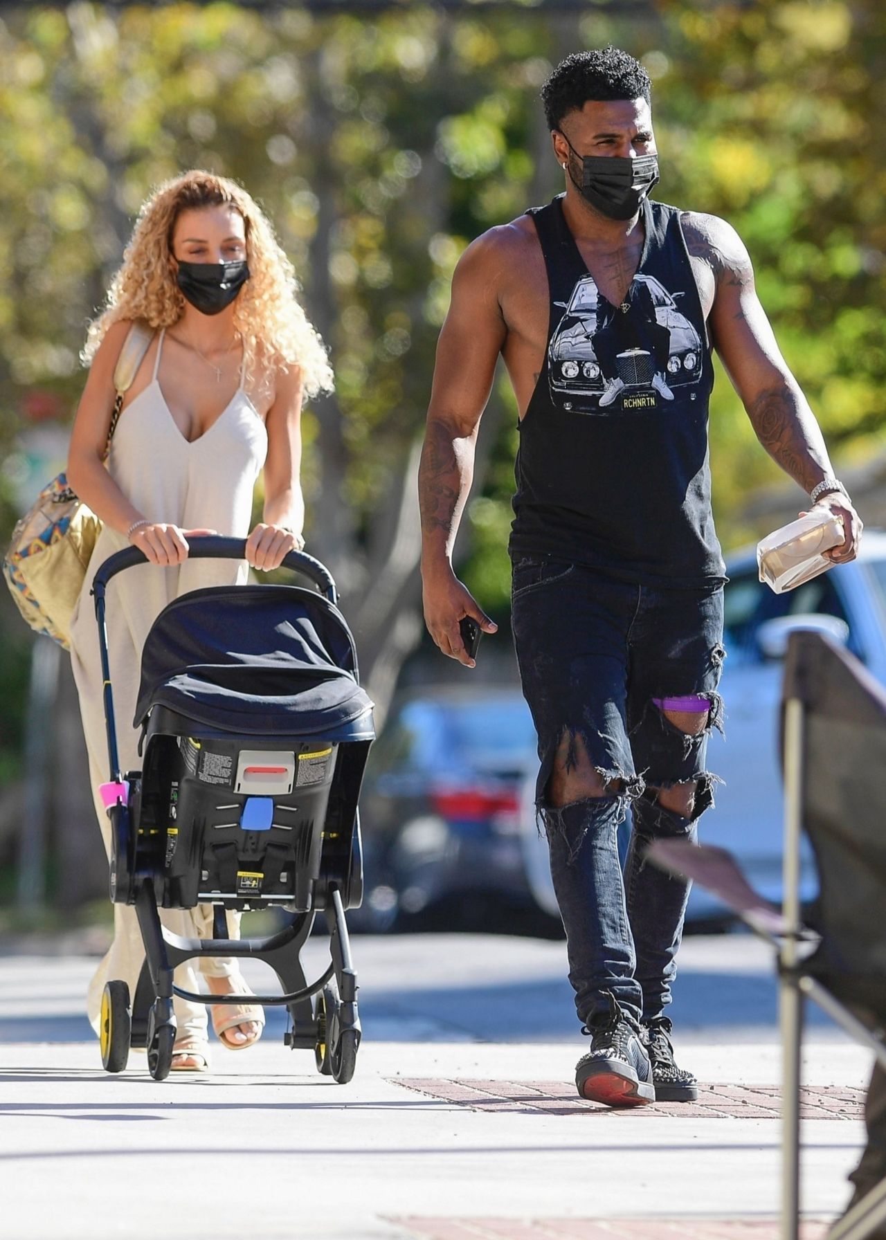 Jena Frumes - Out in West Hollywood 10/10/2021 • CelebMafia