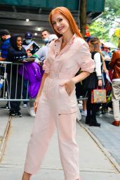 Jessica Chastain in Midtown, NYC 10/12/2021