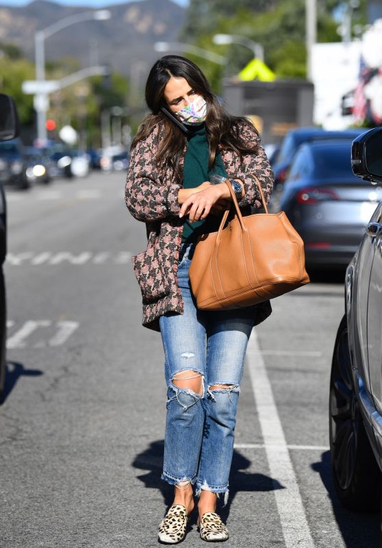 Jordana Brewster - Out in Brentwood 10/30/2021