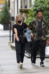 Kelly Ripa - Out in New York 10/10/2021