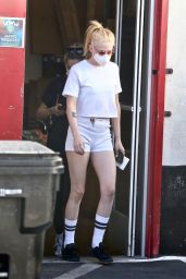 Kristen Stewart in White Mini Shorts - Out in Los Angeles 10/13/2021
