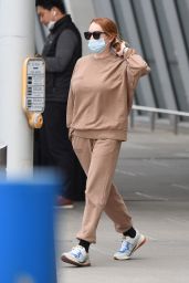 Lindsay Lohan in Travel Outfit - JFK Airport in New York 10/29/2021