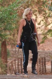 Malin Akerman - Hike at Griffith Park in Los Feliz 10/11/2021