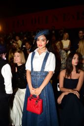 Rachel Zegler – Dior Fashion Show at Paris Fashion Week 09/28/2021