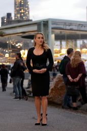 Reese Witherspoon in a Black Dress - "Your Place or Mine" Set in Brooklyn 10/06/2021