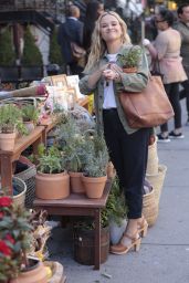 Reese Witherspoon – “Your Place or Mine” Filming Set in NY 10/0/2021