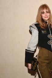 Samara Weaving Louis Vuitton Le Coussin February 2021 – Star Style