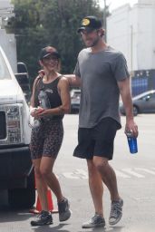 Sarah Shahi in Workout Outfit - Los Angeles 10/04/2021