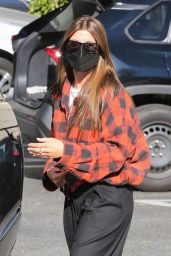 Sofia Richie - Out in the Pacific Palisades 10/28/2021
