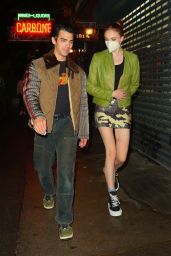 Sophie Turner and Joe Jonas - Date Night in NYC 10/04/2021