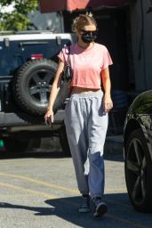 Stella Maxwell - Leaving a Gym Session in West Hollywood 10/18/2021