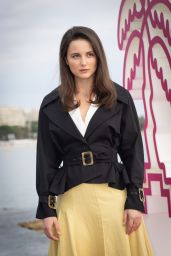 Vera Kolesnikova – “Totems” Photocall at the 4th Canneseries in Cannes 10/09/2021