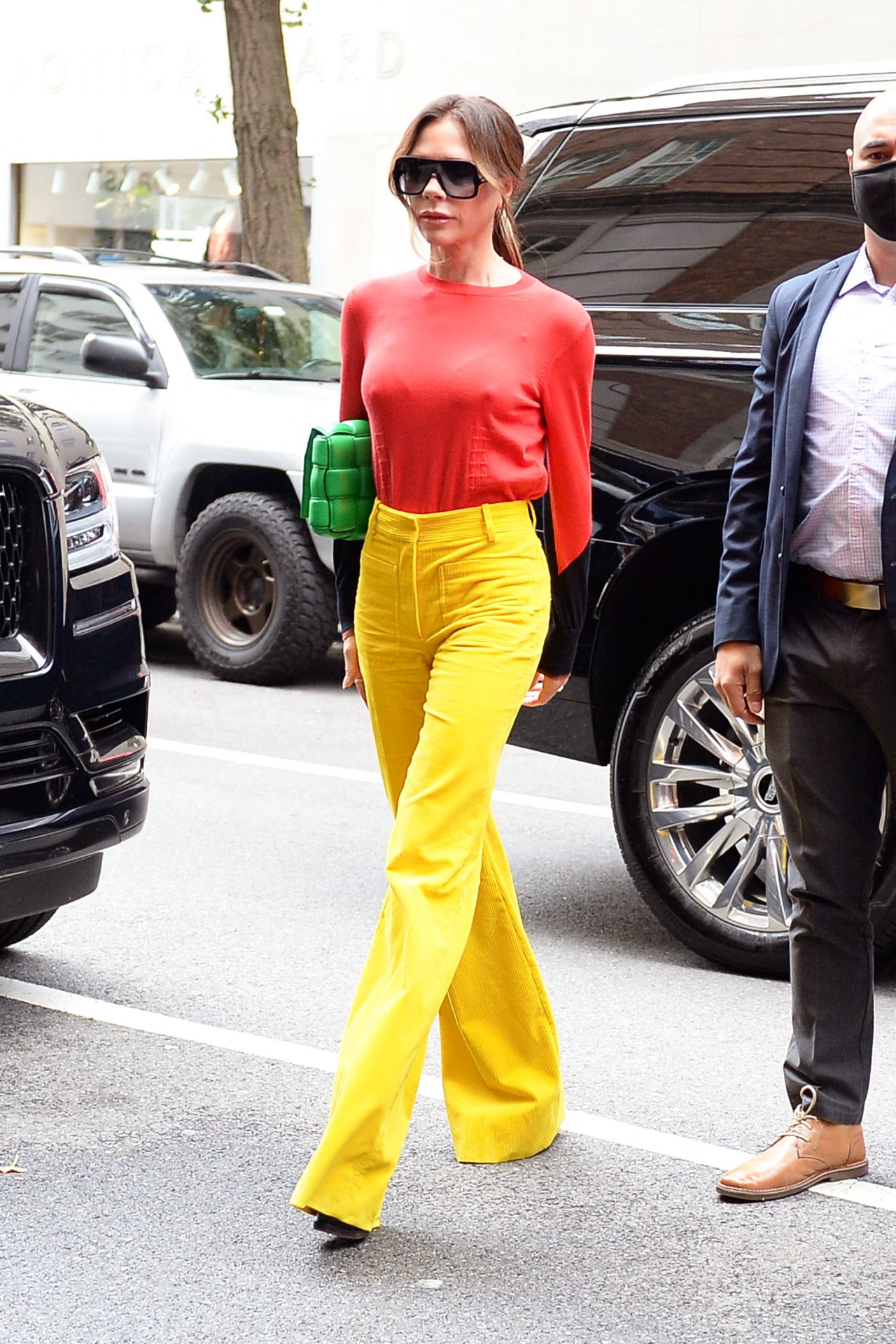 Victoria Beckham in a Colorful Stylish Outfit at the GMA in NYC 10/12 ...